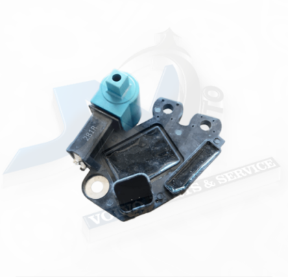 Voltage regulator for Volvo 30777073