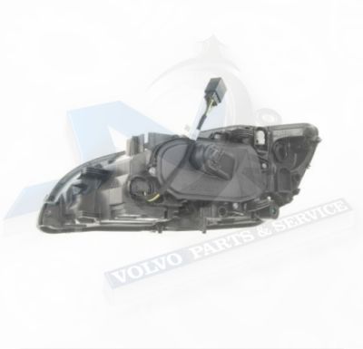 Headlight right halogen for Volvo 31358098, 31420116, 30796250