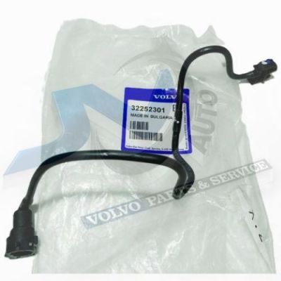 Expansion tank vent hose/pipe for Volvo 31338295, 31338298, 31460829, 31657410, 32224766, 32252301